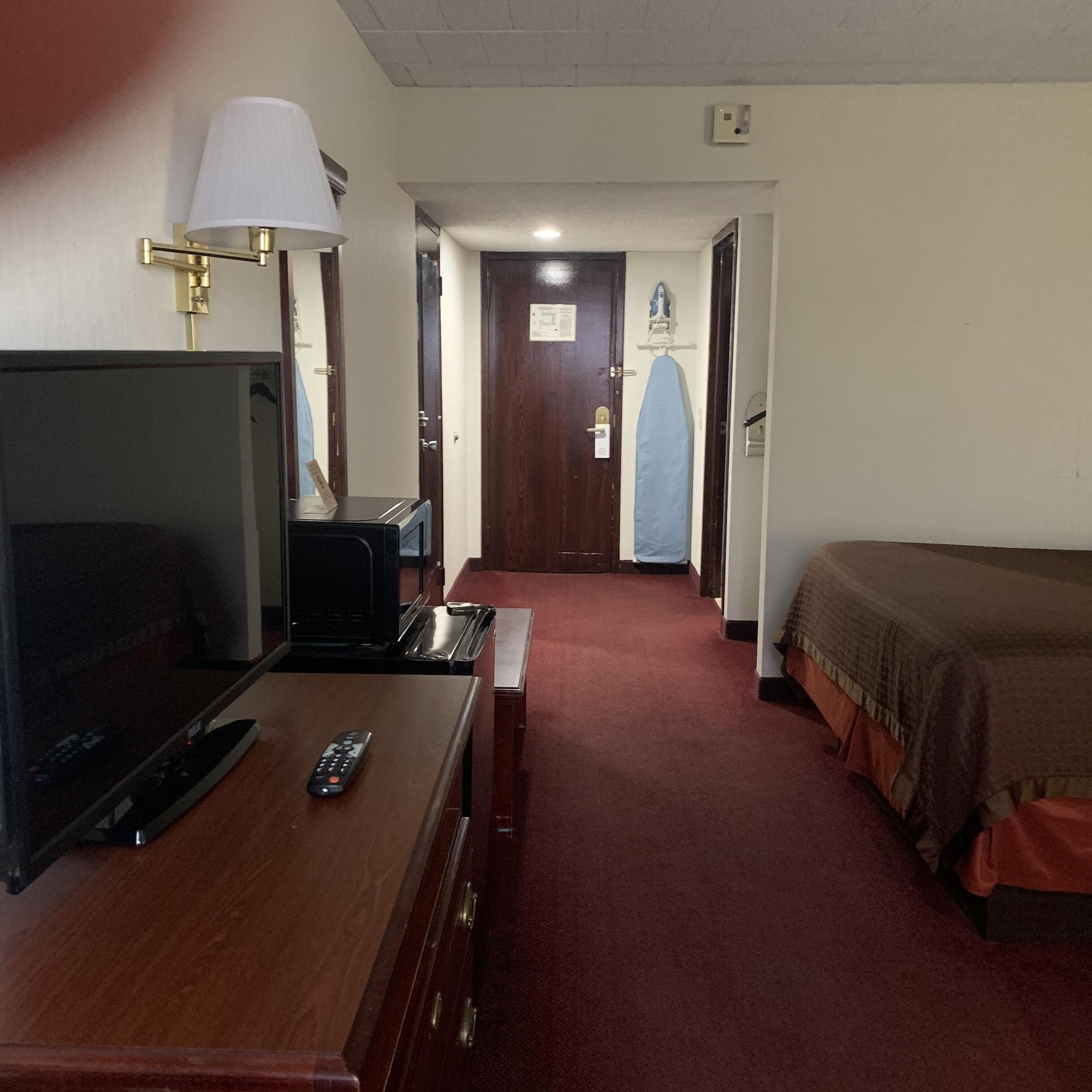 Howard Johnson By Wyndham Bartonsville/Poconos Area エクステリア 写真