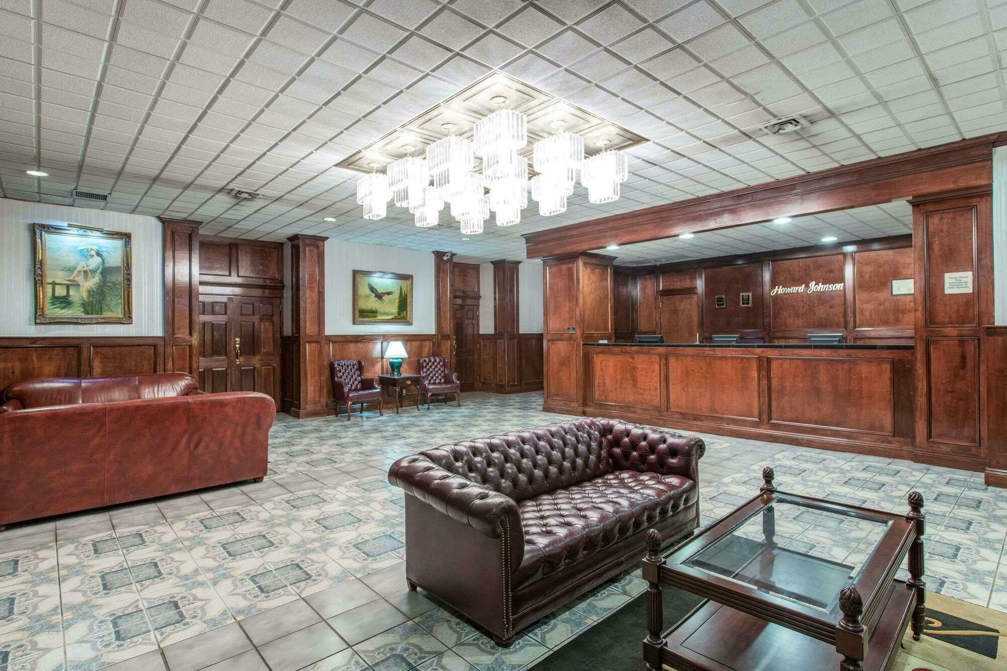 Howard Johnson By Wyndham Bartonsville/Poconos Area エクステリア 写真